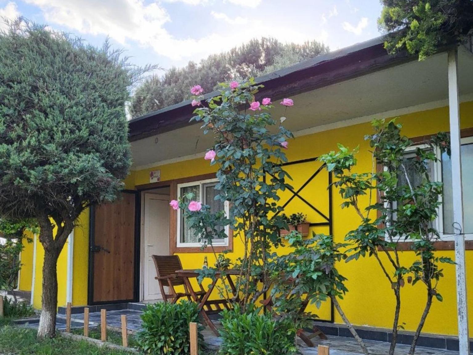 Cicek Evler Tatil Koeyue Hotel Armutlu Bagian luar foto